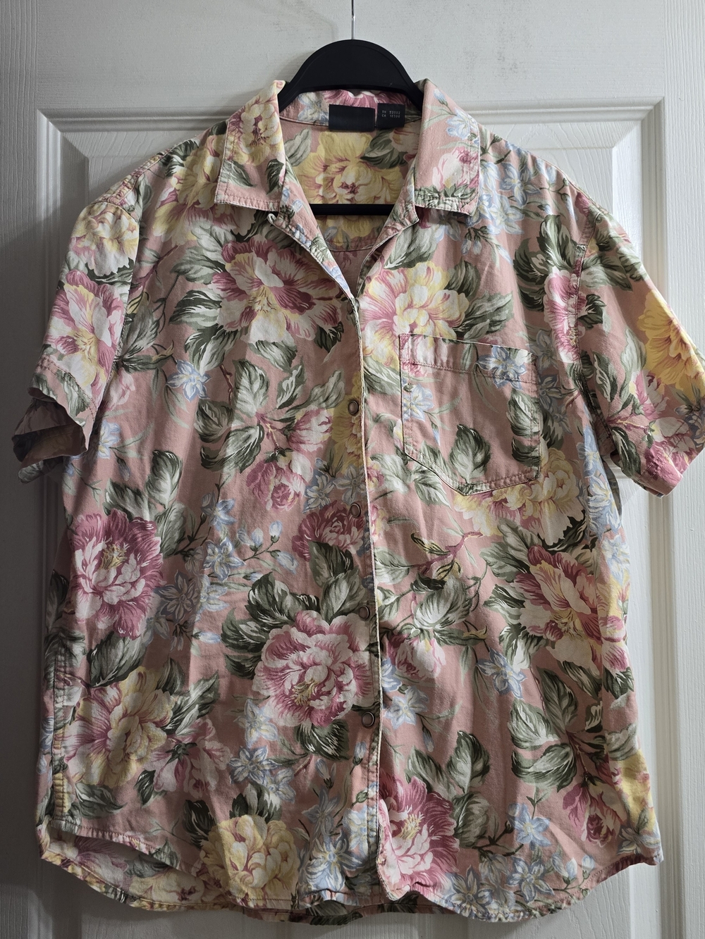 Short-Sleeve Pink Floral Button-Down Shirt